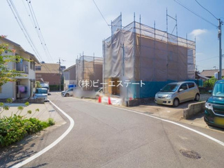 【前面道路含む現地写真】