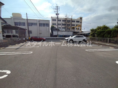 【駐車場】 | グレイス大村 | 駐車場です