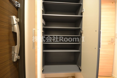 【玄関】 | アビエール松屋町 | 落ち着いた玄関です