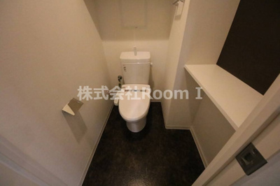 【トイレ】 | アビエール松屋町 | コンパクトで使いやすいトイレです