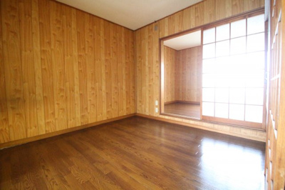 【洋室】 | 駒ヶ林4貸家