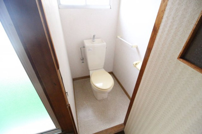 【トイレ】 | 駒ヶ林4貸家 | 2Fトイレ