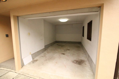 【駐車場】 | 駒ヶ林4貸家