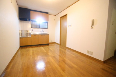 【居間・リビング】 | 駒ヶ林4貸家