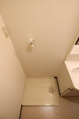 【設備】 | フジパレス初芝サウス | 室内洗濯機置場