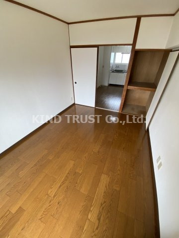 スカイハイム天神橋の居間・リビング