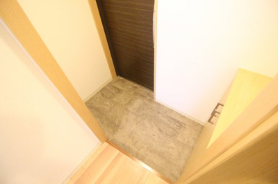 【玄関】 | サート・サートKK