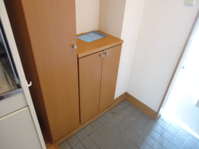 リバティーセトルの玄関