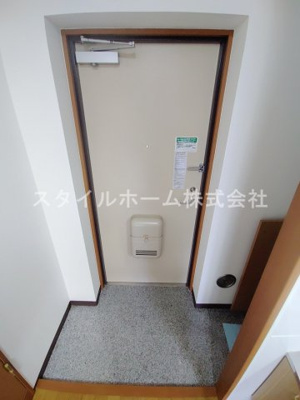 【玄関】 | エスペランスつつじが丘 | 落ち着いた玄関です