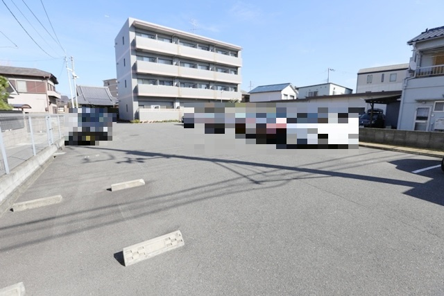 【駐車場】 | クローヴェーサウスタカハマ