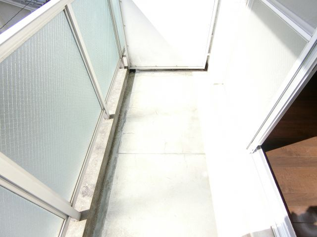 グリーンハイツ北野田のバルコニー