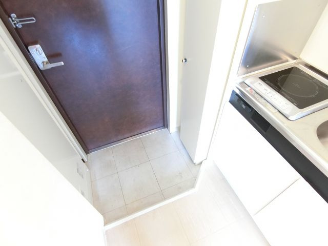 グリーンハイツ北野田の玄関