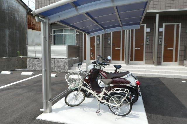 倉敷市日ノ出町１丁目のアパートのその他共用部分|駐輪場