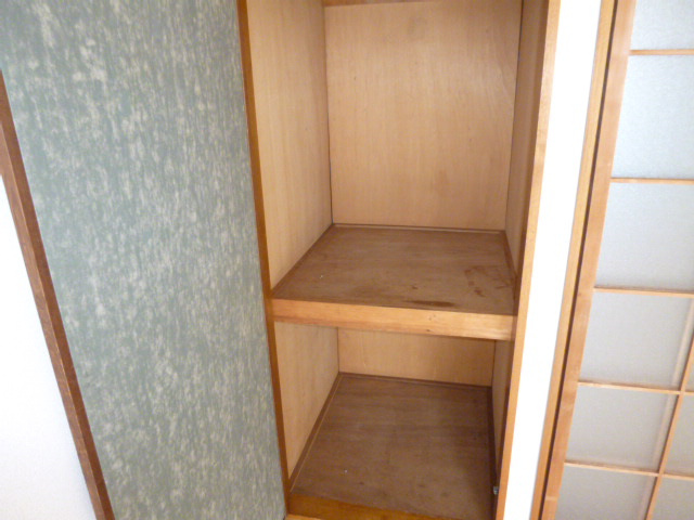 エルディム明日香の収納