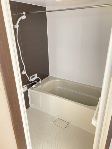 フェニックス麻の浴室