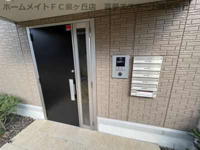 【エントランス】 | カーサ高善A棟