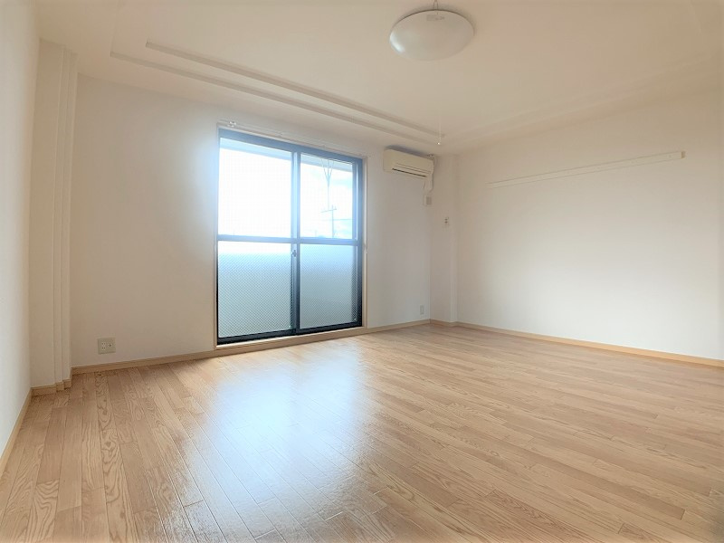 リヴェールドゥ　エスの内装