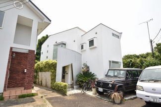 【外観】 | 現地見学や資料請求などお気軽にお問合わせ下さい。
周辺環境とあわせて現地ご案内致します。