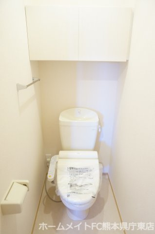 上益城郡益城町大字広崎のアパートのトイレ