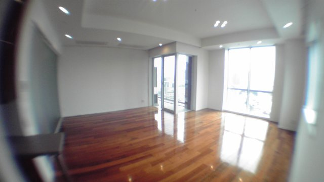 港区六本木３丁目の賃貸マンションの居間・リビング