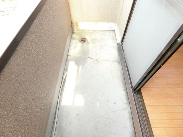 山本マンションのバルコニー