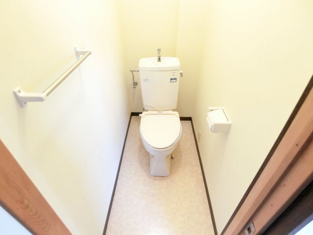 山本マンションのトイレ