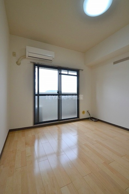 パール大宮の居間・リビング