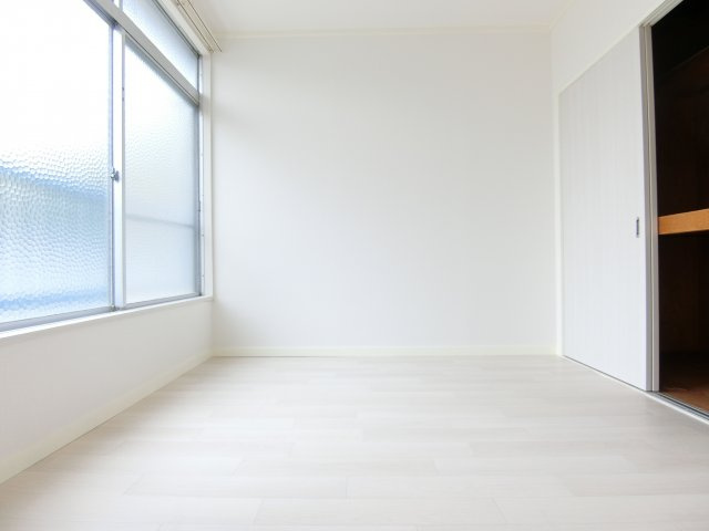 阪口ハイツの洋室