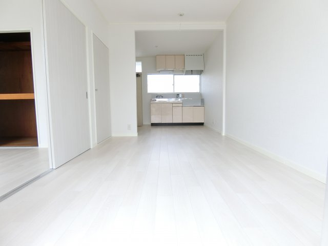 阪口ハイツの居間・リビング