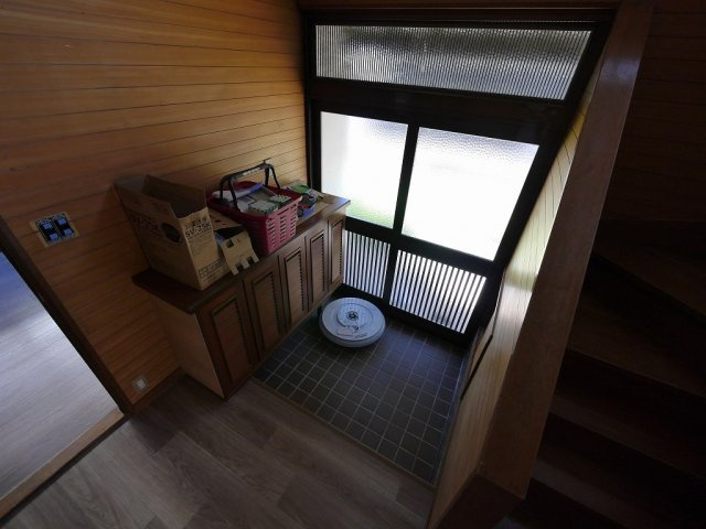 鈴蘭台西町戸建の玄関