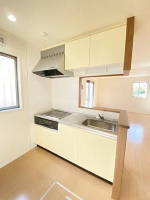 【キッチン】 | リクヴィル | システムキッチン・IHコンロ（３口）