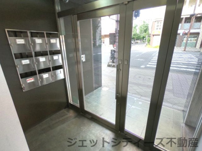 【ロビー】 | 椿ビル