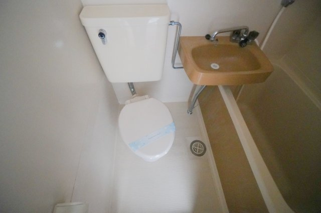 サンシャイン隅の浜のトイレ|コンパクトで使いやすいトイレです