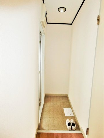 エルム大網の玄関