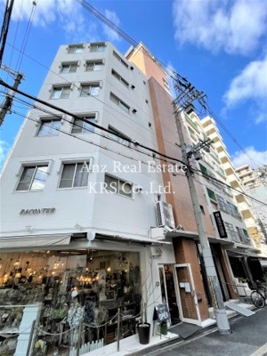 【外観】 | メゾンネオハピネス大和 | 暖かみのある外観！角地に位置しています！