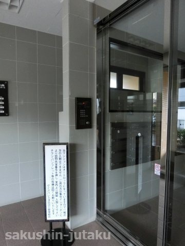 ダイアパレス津田沼Ⅱのエントランス|オートロック