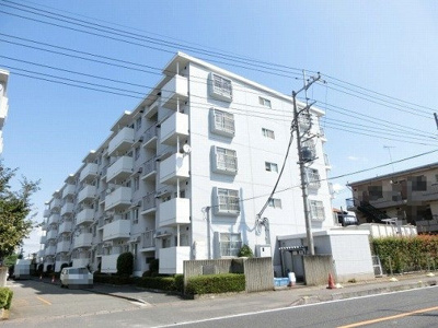 【外観】 | フジタ鴻巣マンションA棟 | 利回り17.7％。実需・投資、いずれにも対応できる物件になります。