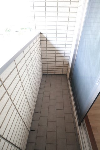 アザレアのバルコニー