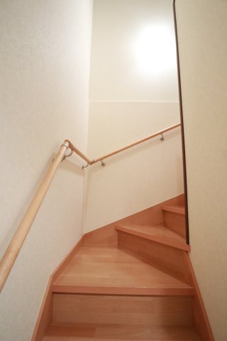 アザレアの内装