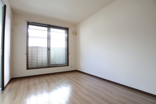 アザレアの寝室