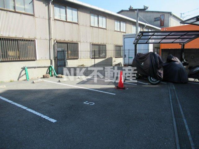 【駐車場】 | アメニティサントリーニ（若江岩田賃貸） | 空きはご確認ください