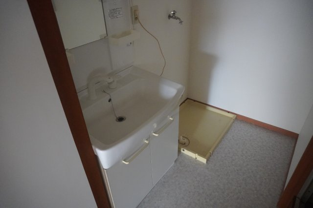 仲介手数料0！！G1ビル牧の里の洗面所