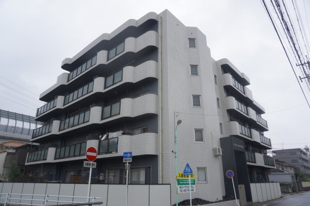 仲介手数料0！！G1ビル牧の里の外観