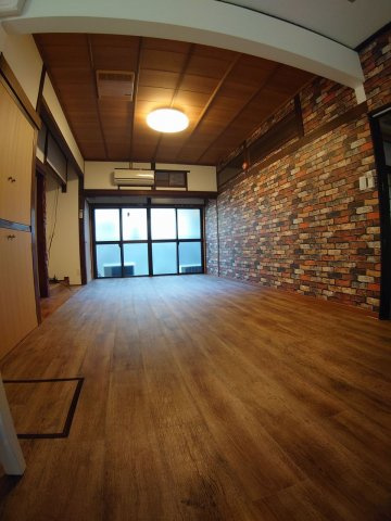 【居間・リビング】