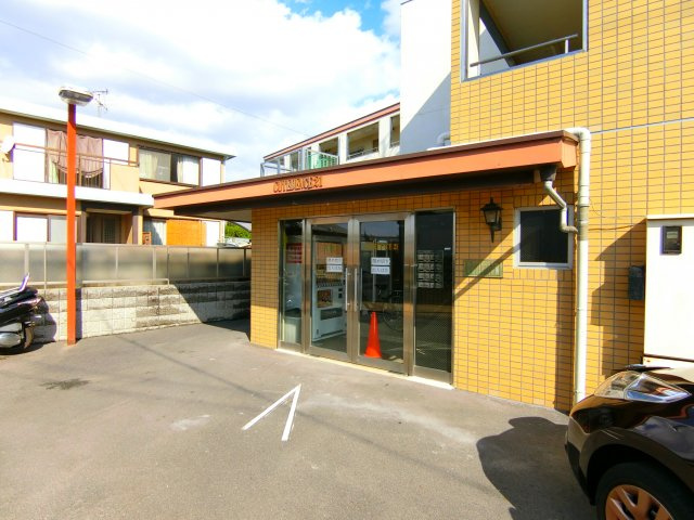 キューデンス21A棟のエントランス