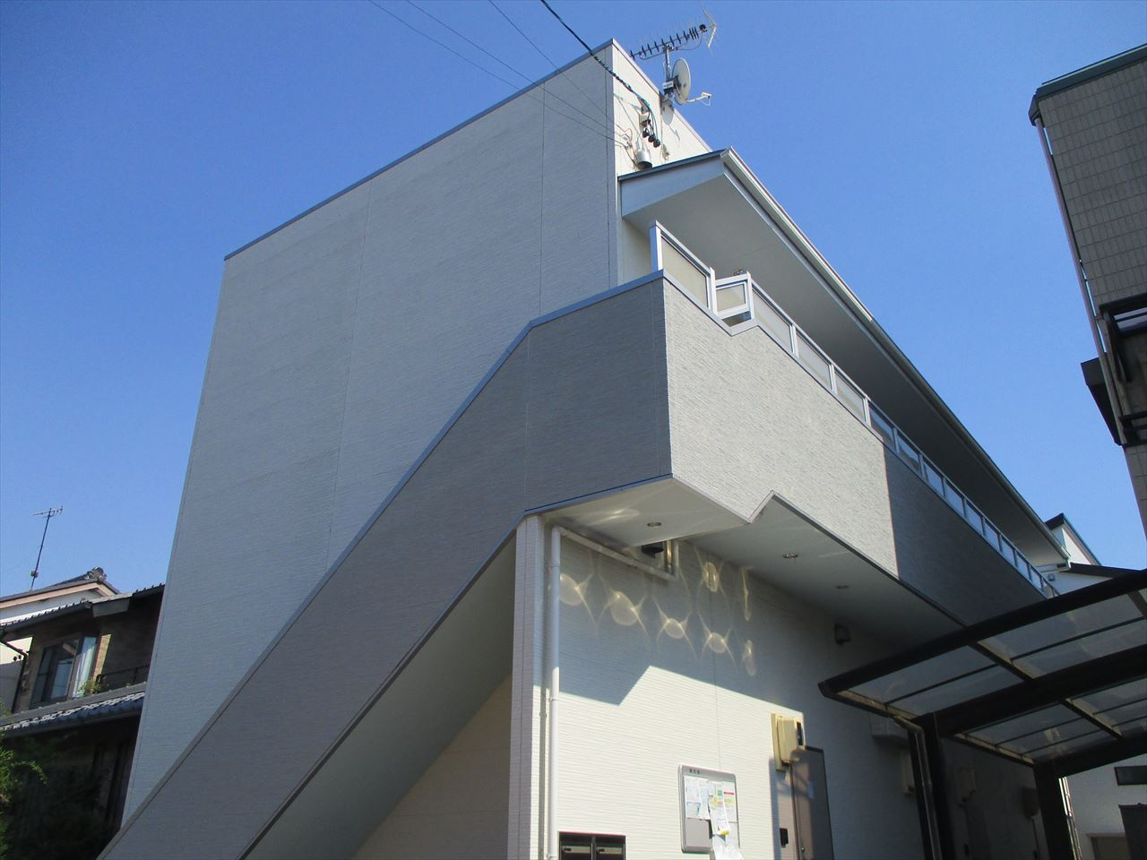 名古屋市中村区上石川町１丁目のアパート