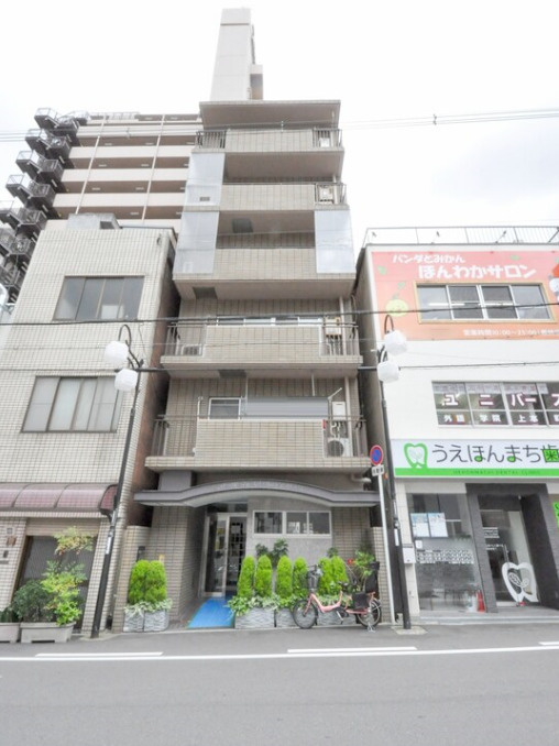 朝日プラザ上本町の外観