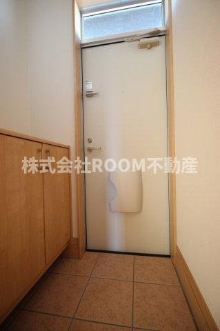 MスクエアⅥの玄関|落ち着いた玄関です