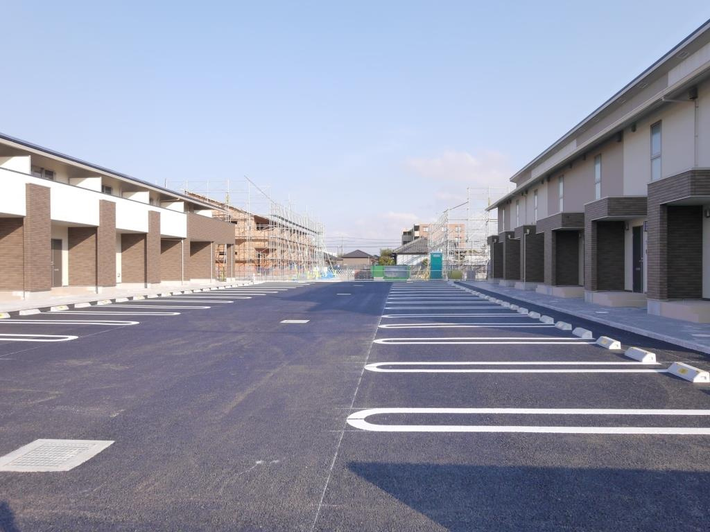 神栖市大野原１丁目のテラスの駐車場