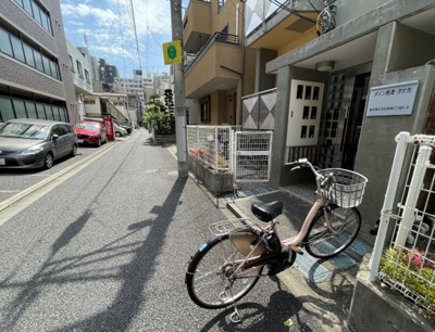 【その他共用部分】 | メゾン根津タナカ